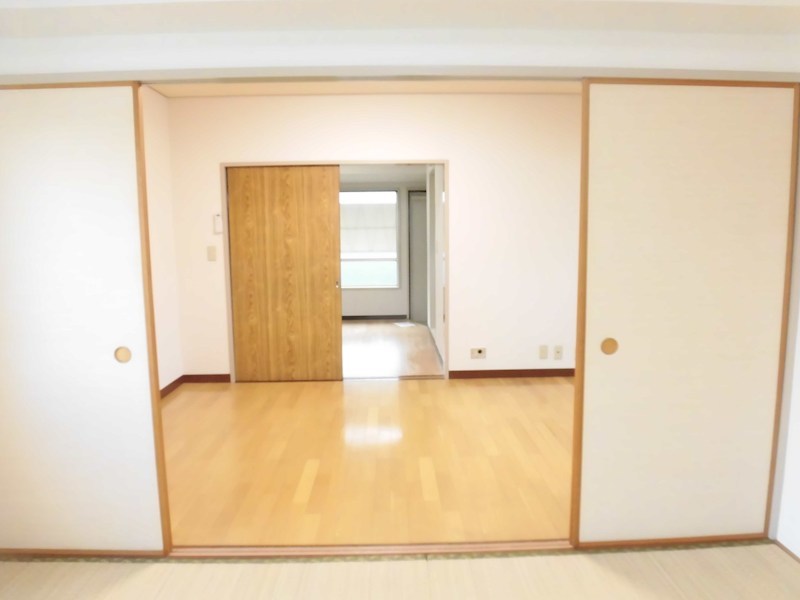 庄司ホームズ ベッドルーム