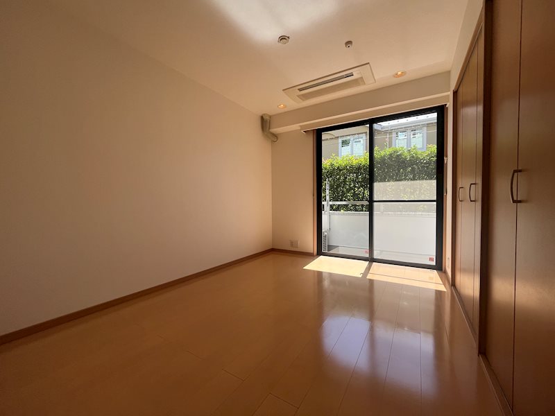 グランドキャッスル学芸大 ベッドルーム