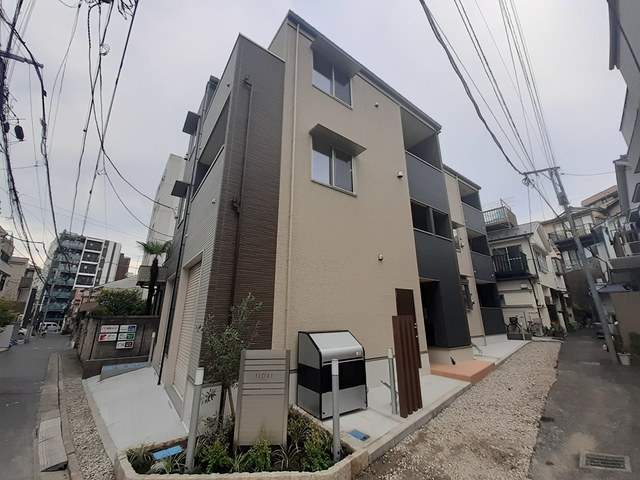 フィオーレ 101号室 外観