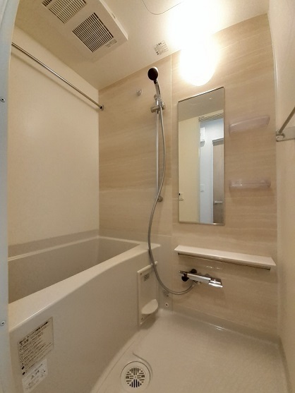 コート　デュ　ソミュール 風呂画像