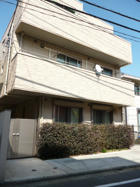 シャーメゾン弥生 101号室 外観