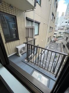 湯島アパートメントハウス ベランダ