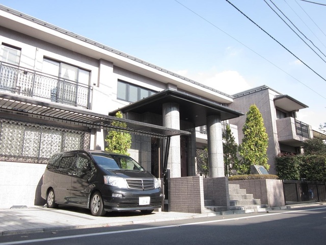 パレステージ成城 201号室 外観