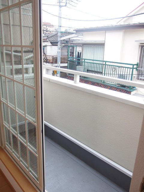 ドミール藤 ベランダ