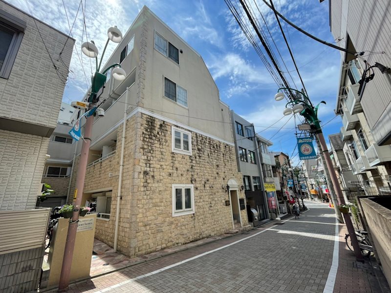 LA　MARGE幡ヶ谷 304号室 外観