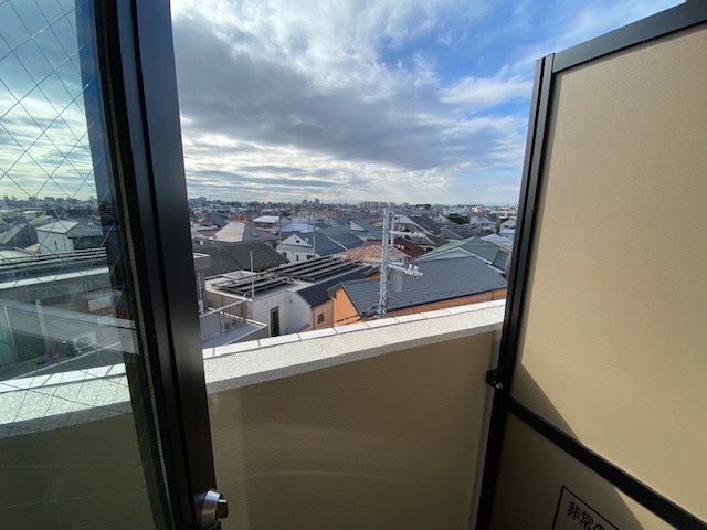 ハーモニーレジデンス中野若宮 ベランダ