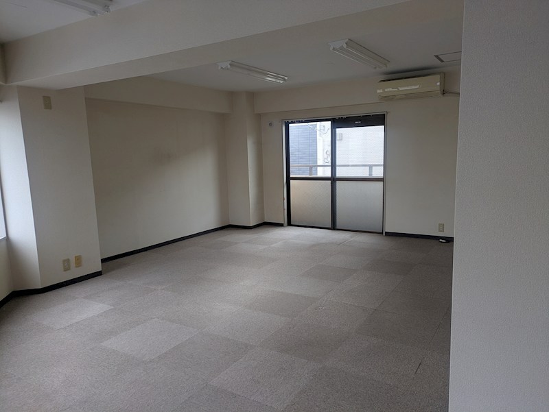 NMKビル リビング