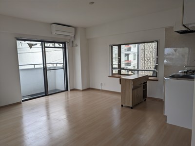 ビコーハイム中央 リビング