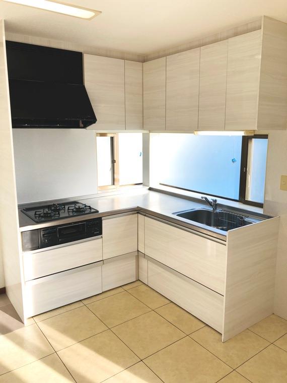 代沢戸建 リビング