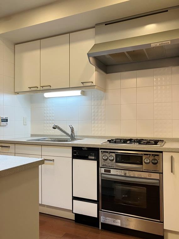 プラウド中野坂上 リビング