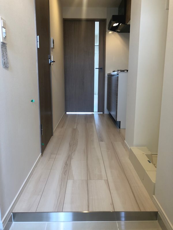 メイクスデザイン池袋EAST 玄関