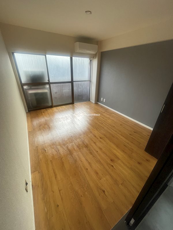 アパートメント麻布13 リビング