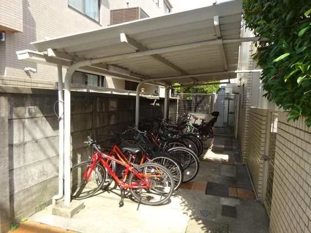 ロイヤルハイツ新高円寺 その他外観1