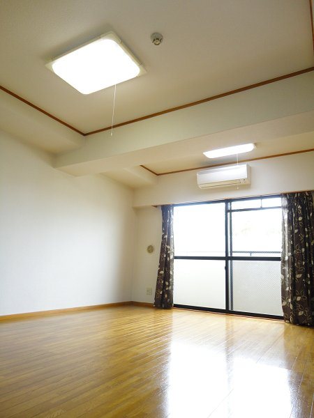 ベルフォーレ白鷺 リビング