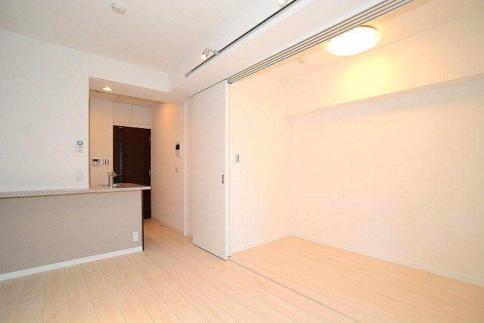 グランドコンシェルジュ三宿アジールコート リビング