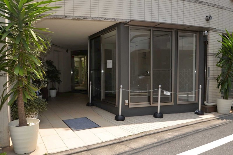 コルティーレ世田谷 玄関