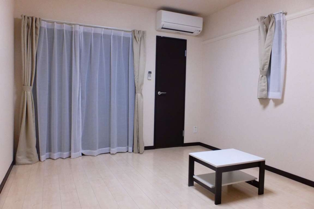 レオネクスト阿佐谷南山 リビング