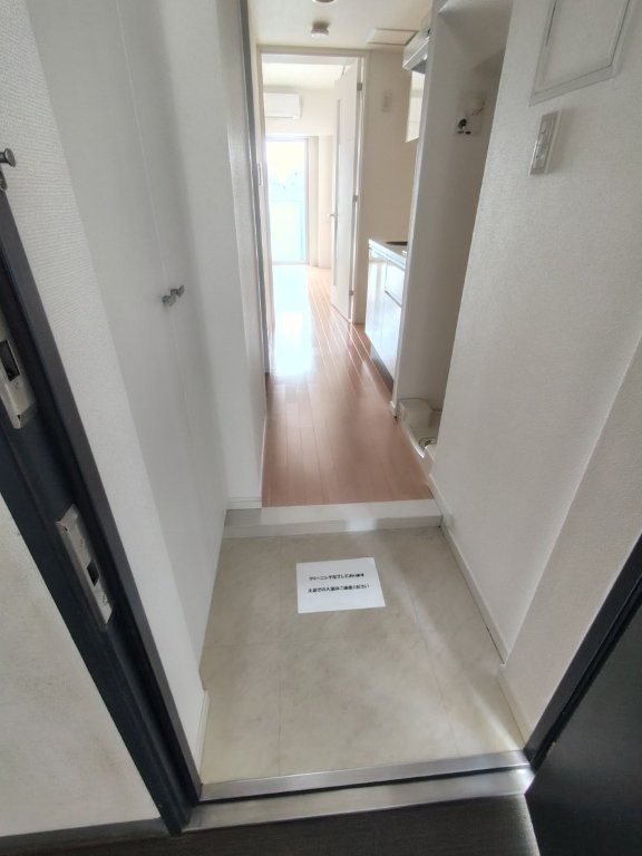 SYMPHONY FLAT 玄関