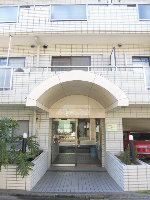 ミキハウス その他外観2