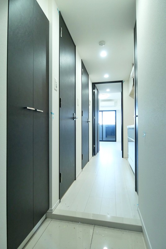 プレミアムキューブ大崎DEUX 玄関