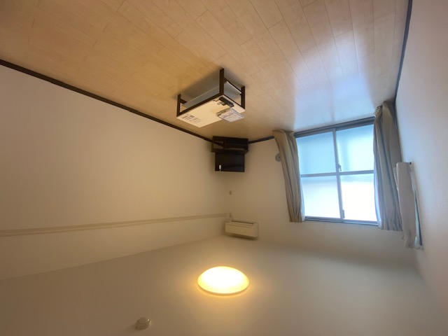 レオネクストラピス　オリゾン リビング