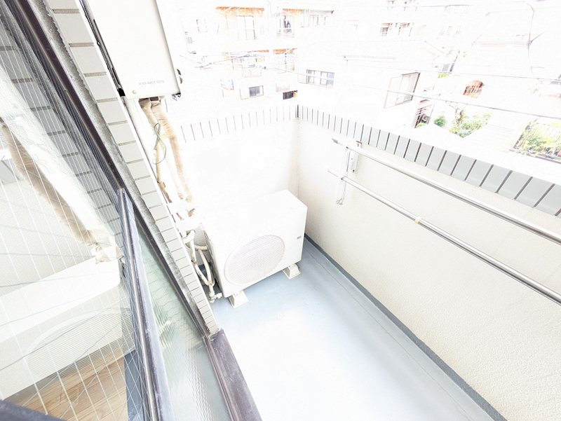 ハイツオカダ ベランダ