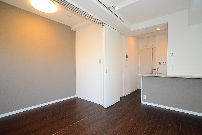 グランドコンシェルジュ三宿アジールコート リビング