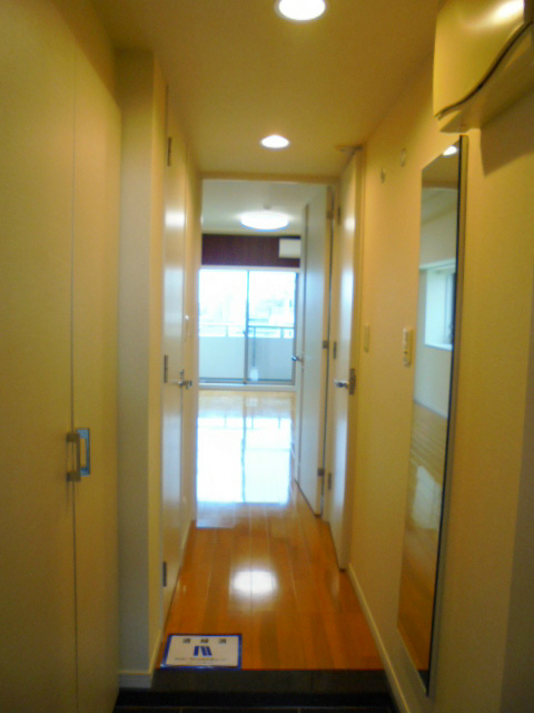 ステージファースト中野駅前 玄関