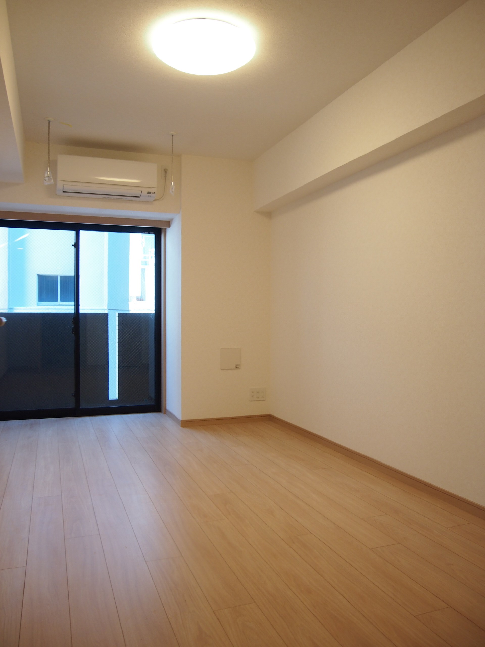 ルーブル中野坂上伍番館 リビング