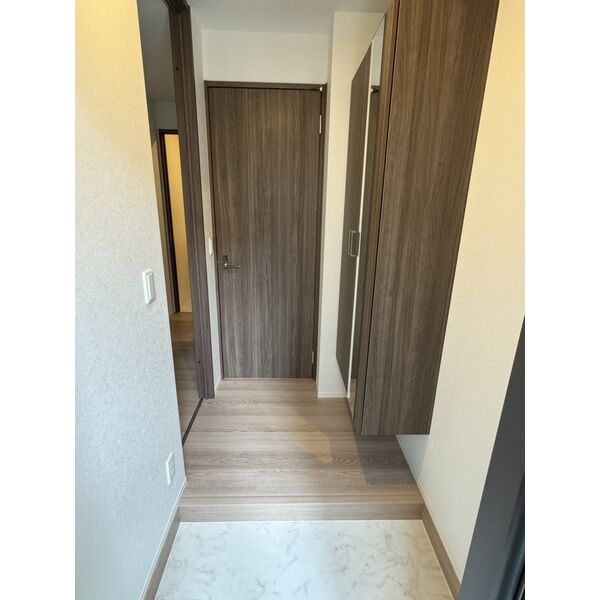 メイズ碑文谷 玄関