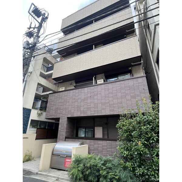 ラ・グロワール新宿 201号室 外観