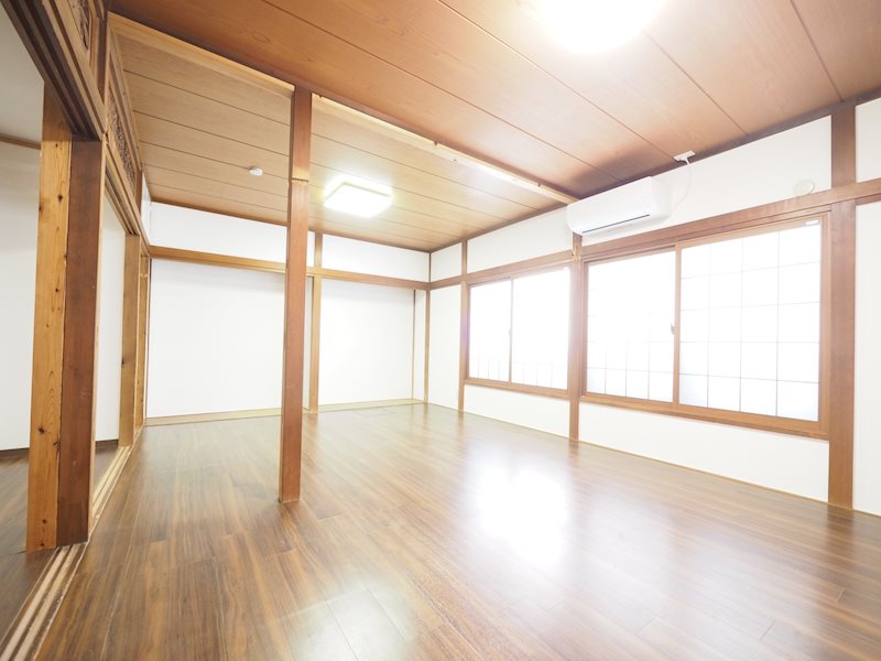 フルリノベーション済　幡ヶ谷戸建　リビング広々 その他4