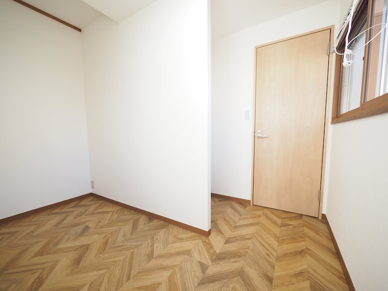 フルリノベーション済　幡ヶ谷戸建　リビング広々 ベッドルーム