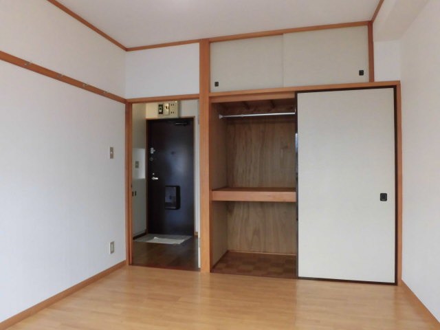 ライラックマツモト ベッドルーム