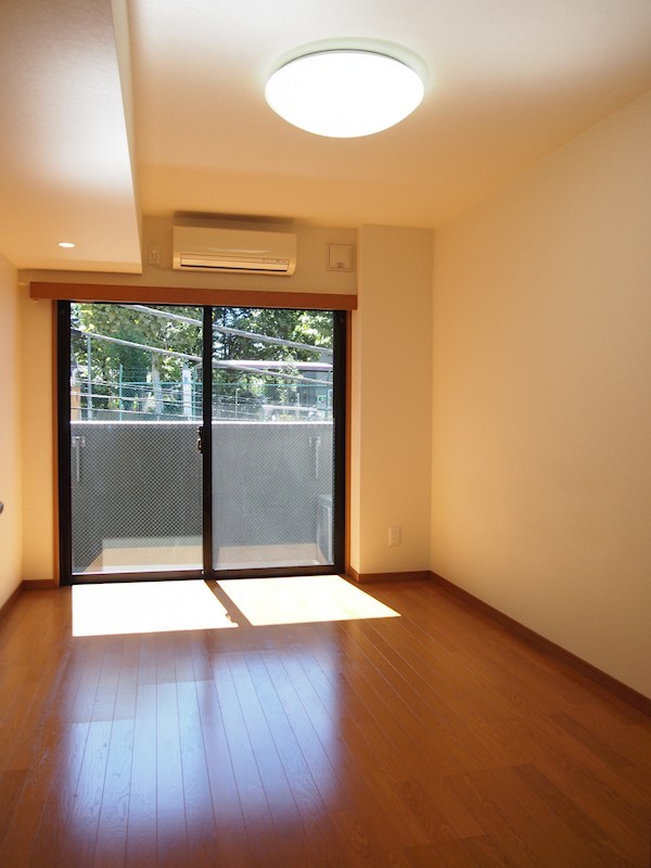 ルーブル渋谷初台 ベッドルーム