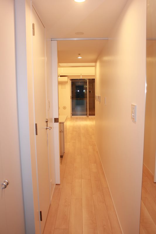 ZOOM都庁前 玄関