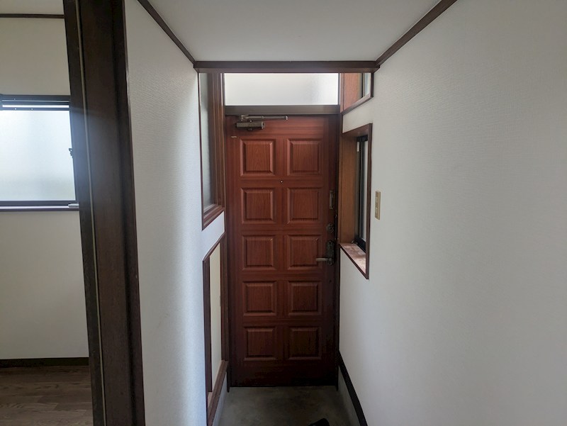 パールリコー 玄関