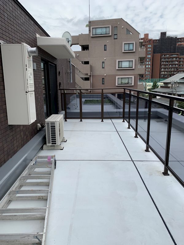 メイクスデザイン学習院下 ベランダ