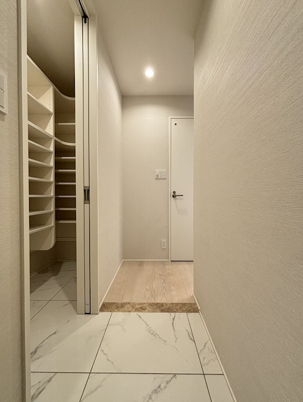 グランフォルトゥーナ久我山 玄関