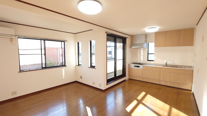 吉祥ガーデン成田東 リビング