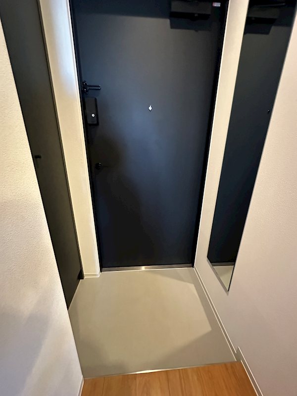 ZOOM信濃町 玄関