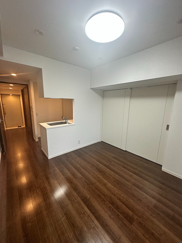 ラティエラ中野 リビング