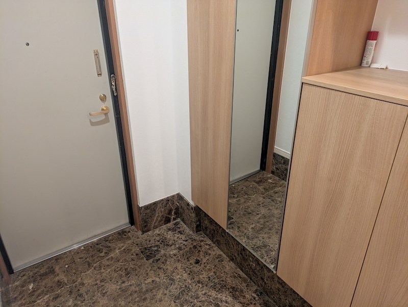 ハレロイヤル目黒 玄関