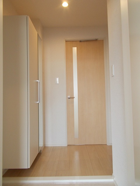 ビオレッテ山吹 玄関