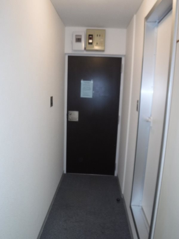 ランジェ青山 玄関