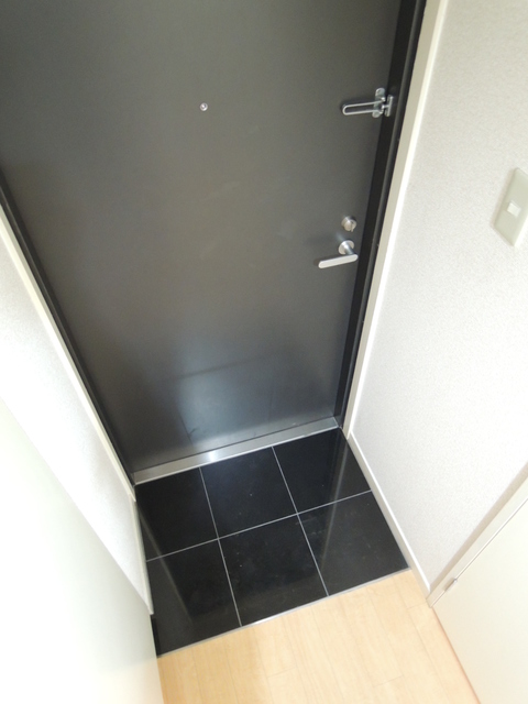 サニーハイマート下北沢 玄関