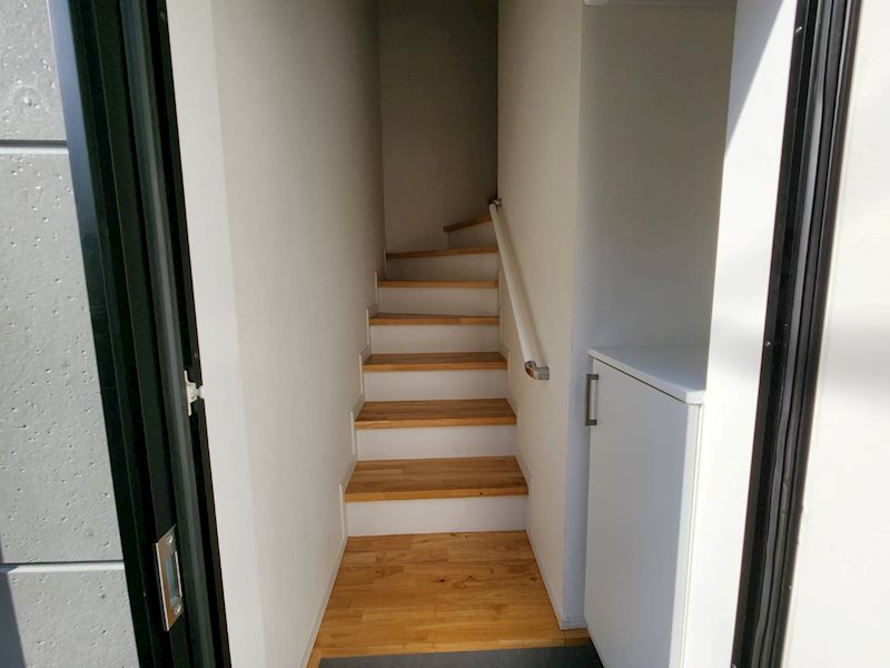 ユーアイホーム東日暮里 玄関