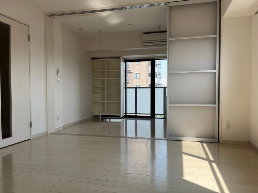 彰文居FRecoA向丘 ベッドルーム