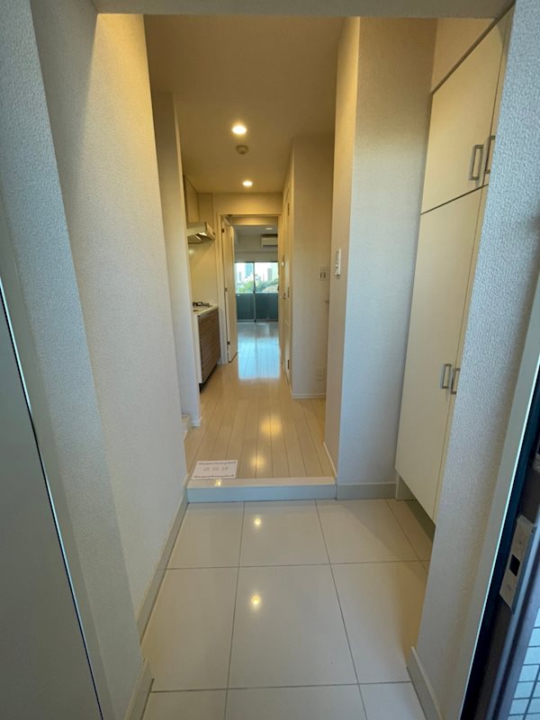 メイクスデザイン早稲田 玄関