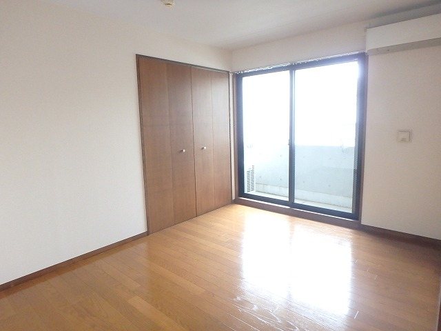 松原ハイツ ベッドルーム